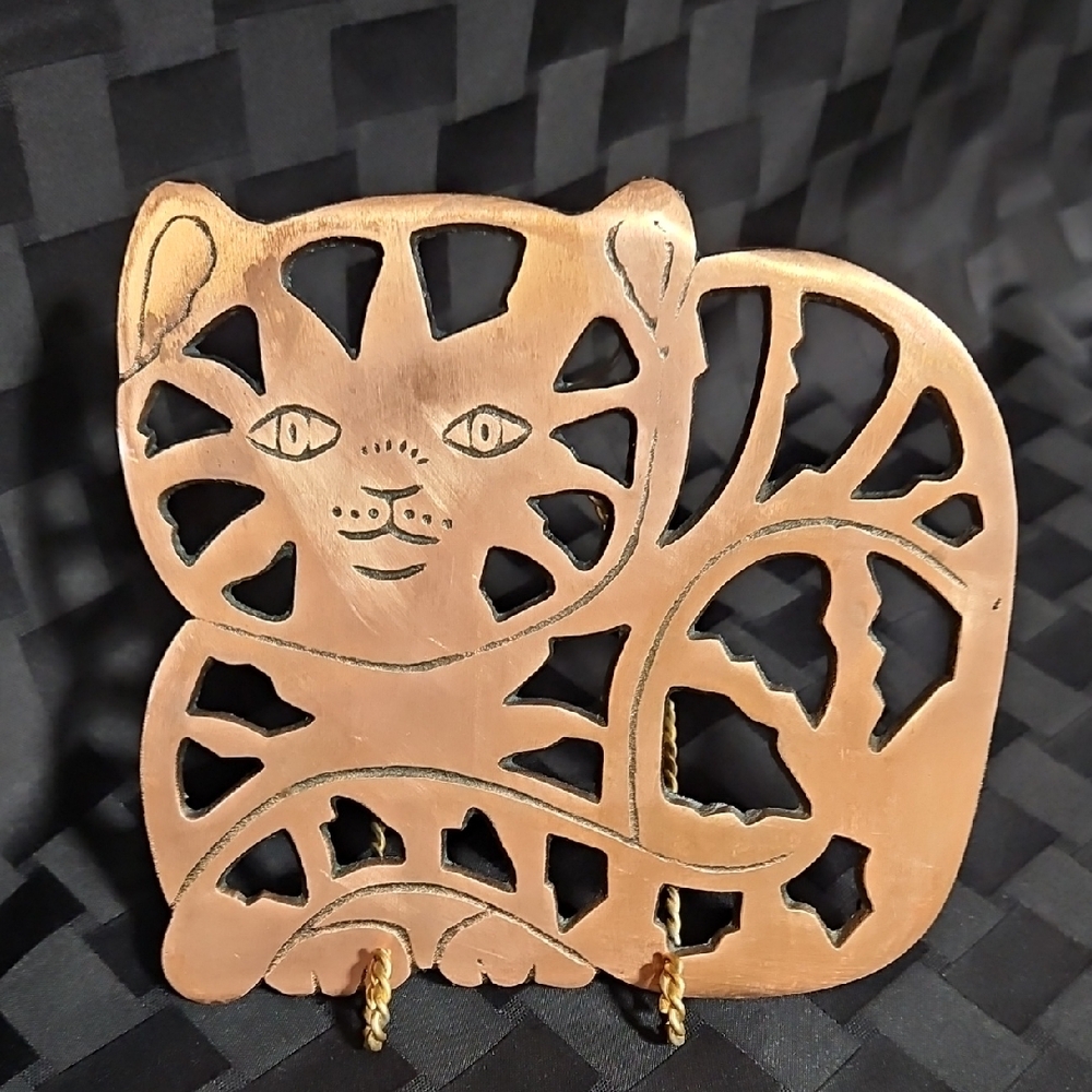 VTG Copper Cast Iron Cat Trivet/Hot Plate/Wall Hanging Purrrrfectly Adorable